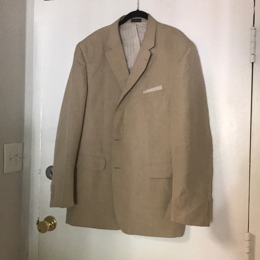 Light tan Stafford Suit set